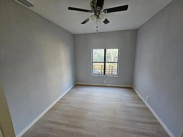 806 W Hampton Springs Ave — Photo 12