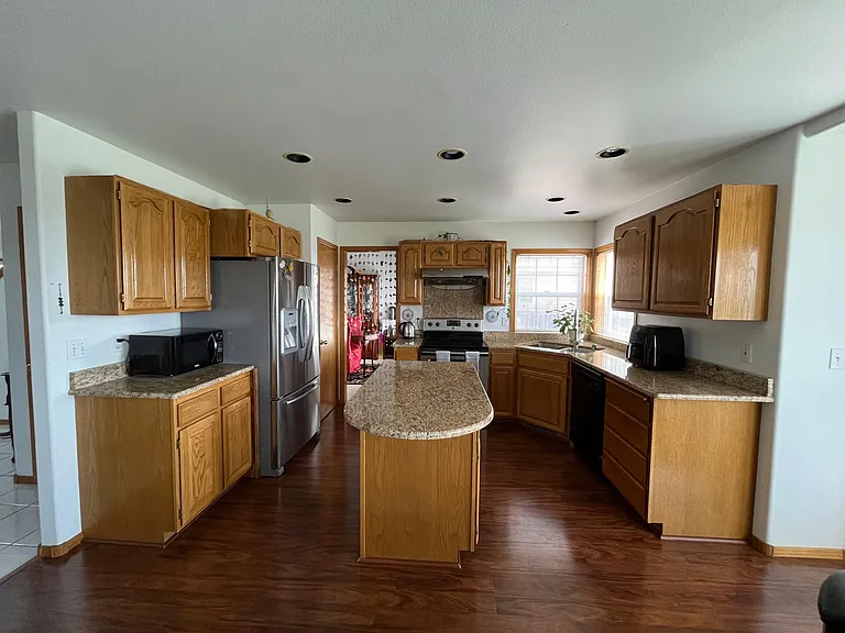 4812 Desert Plateau Dr — Photo 6