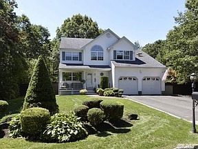 3rd image of 2 Tall Oaks Ct