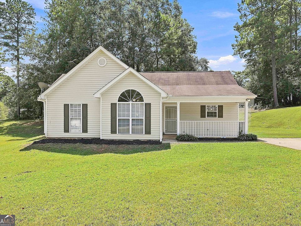 1st image of 104 Ridgefield Cir