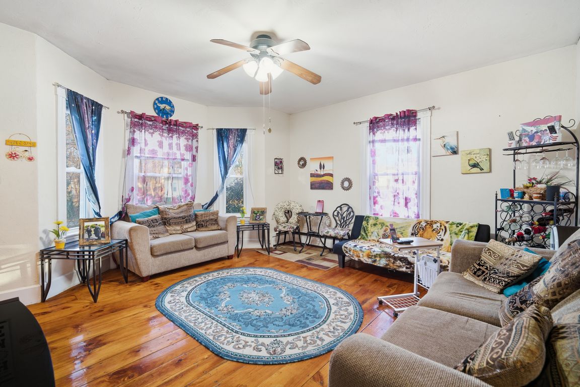 next background image