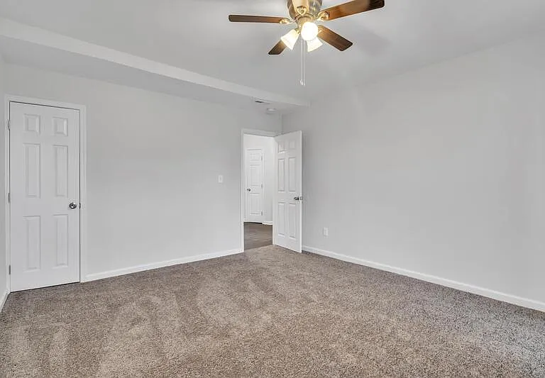 810 Brooks Ln #2 — Photo 5