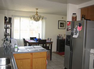 416 Navajo Springs Rd, Diamond Bar, CA 91765