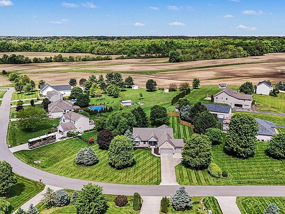 2nd image of 42 Millstone Cir