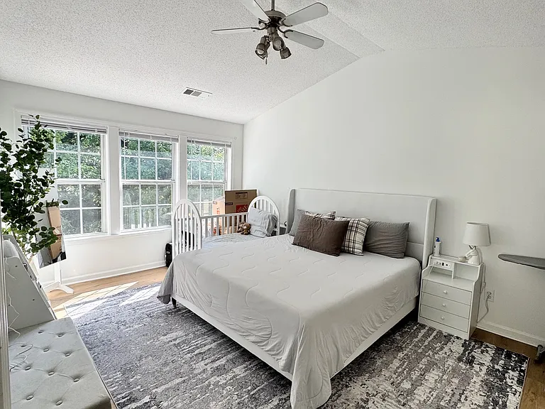 10975 Wittenridge Dr — Photo 10