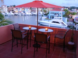 Palmas Dr #958, Humacao, PR 00791