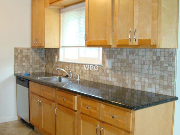 3rd image of 2023 Town And Country Ln APT 4
