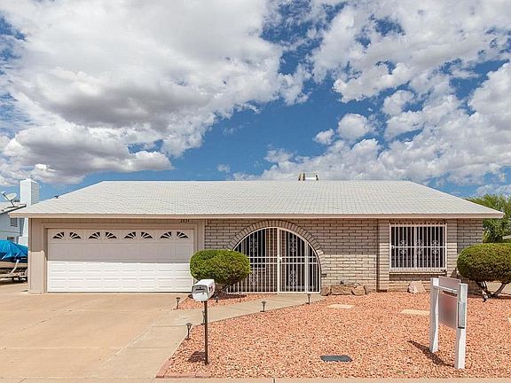 2nd image of 2834 W Villa Maria Dr