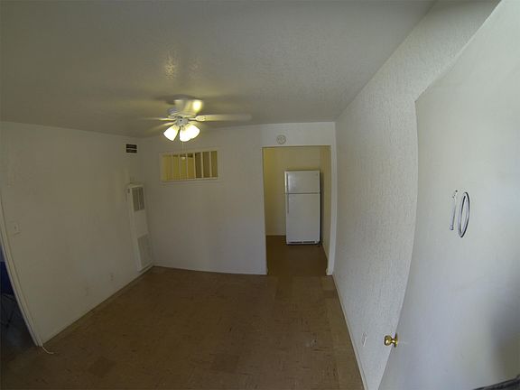 3rd image of 3918 Thomason Ave #10
