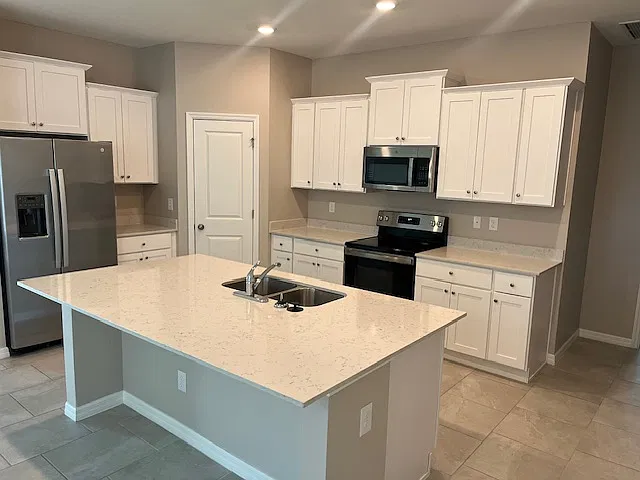 3898 Treasure Oak Way - 1 — Photo 4