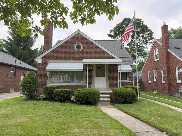 3139 Lincoln St, Dearborn, MI 48124