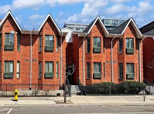 660B Wellington St W #14, Toronto, ON M5V 1G4