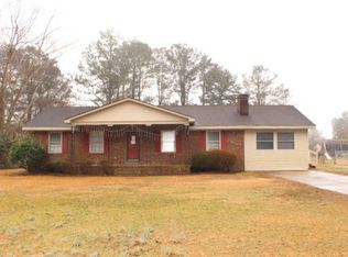717 Treasa Dr, Battleboro, NC 27809