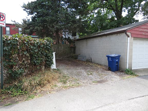 1 off street parking space.