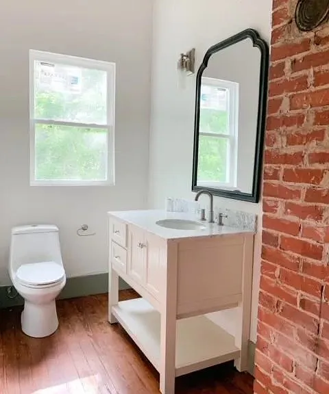 2204 Parrott Ave — Photo 5
