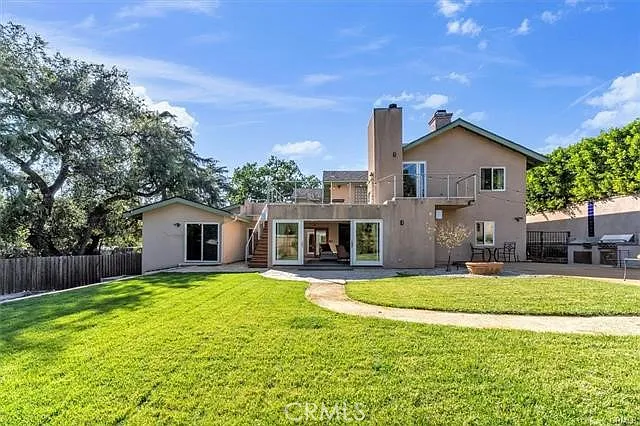 9824 Baden Ave — Photo 13