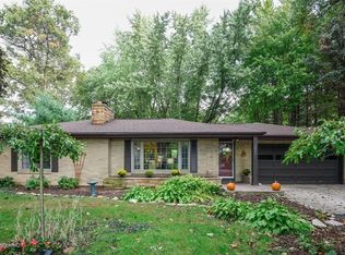 2857 W Marquette Woods Rd, Stevensville, MI 49127