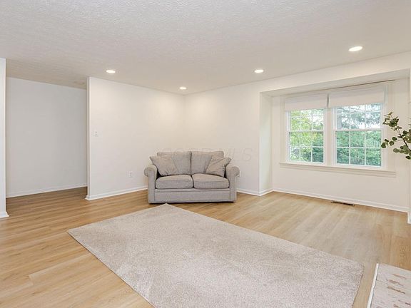 3rd image of 5125 Ranstead Ct
