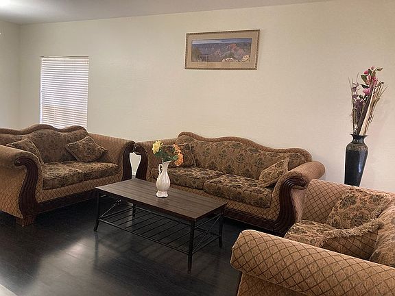 3rd image of 1730 E Caborca Dr