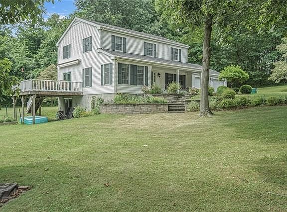 2nd image of 22 Calvin Ln