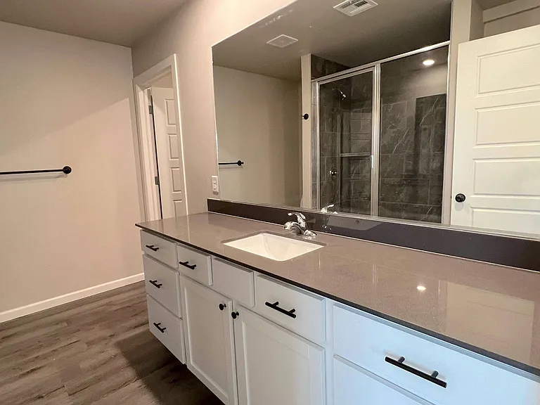 7712 Westhall Pl — Photo 17