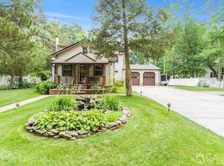 41 Central Ave, Old Bridge, NJ 08857