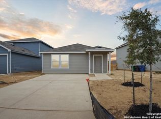 13466 Furyk Dr, San Antonio, TX 78221