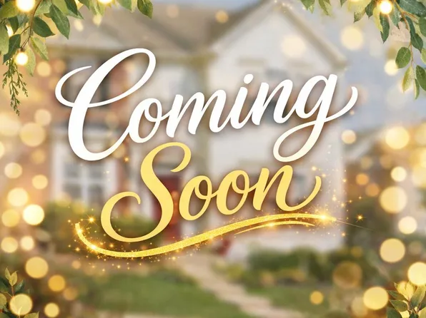 12863 Hunterbrook Dr, Woodbridge, VA 22192