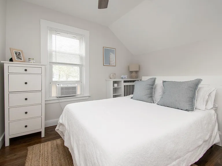 33 Slocum St — Photo 19