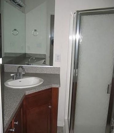 4th image of 1216 Topgallant Ct