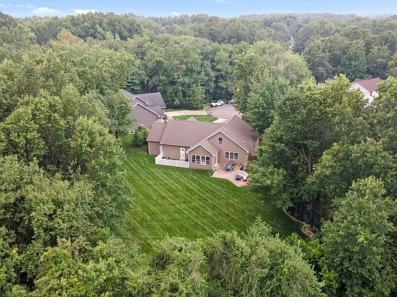 3rd image of 13889 Adirondack Ct