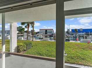 108 Paradise Harbour Blvd APT 114, North Palm Beach, FL 33408