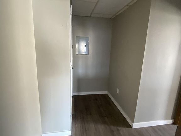 4th image of 457 Main St #2