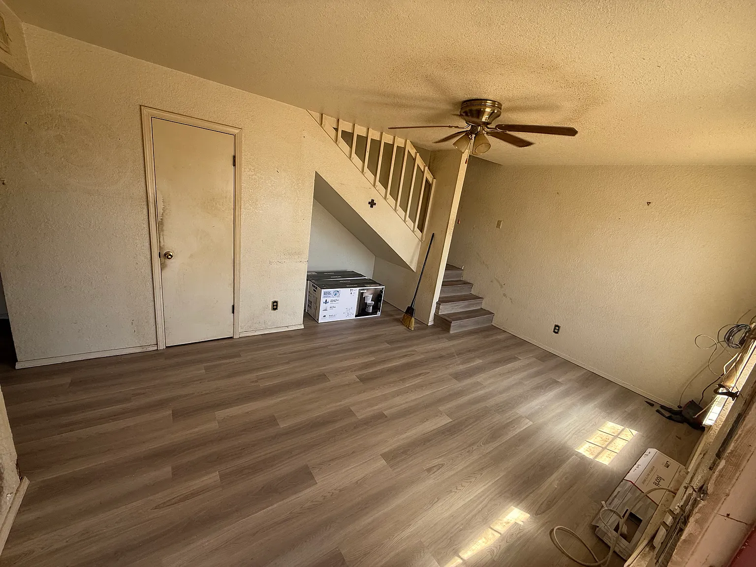 3 bed, 1200 sqft, $1,475 — Photo 2