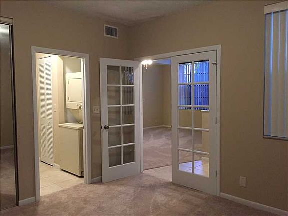 4th image of 1423 Avon Ln APT 214