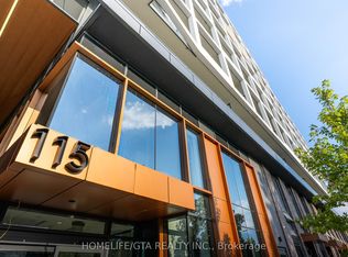 115 Denison Ave #902, Toronto, ON M5T 0E6