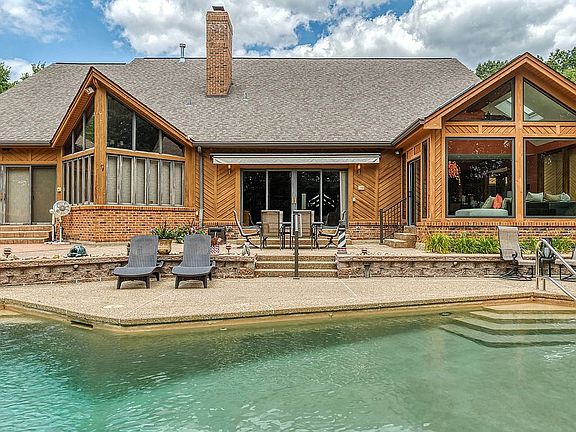 4th image of 12818 Topping Manor Dr