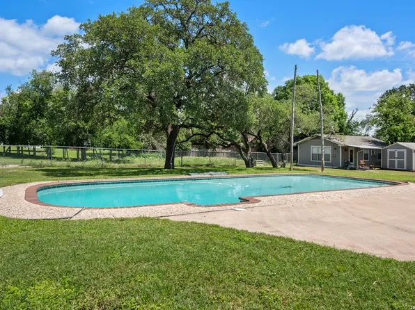 117 WEST LN, Kerrville, TX 78028