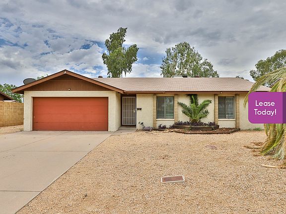 2nd image of 2331 W Larkspur Dr