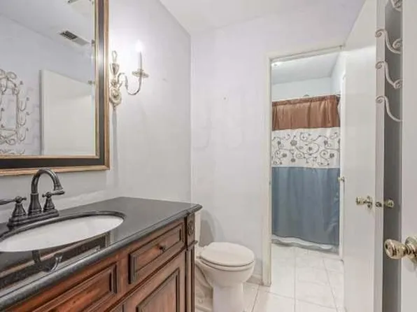 112B W Bluebell Ln #112, Mount Laurel, NJ 08054