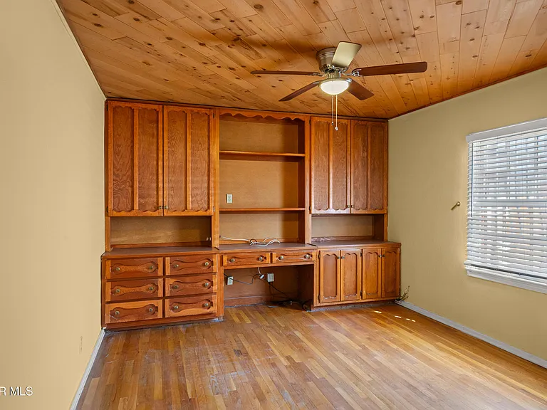 515 Gregory Ave — Photo 26