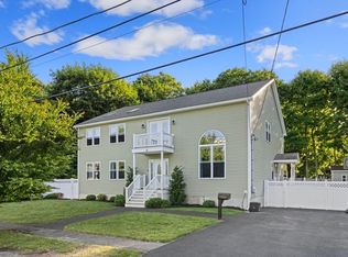 15 Sachem Rd, Peabody, MA 01960