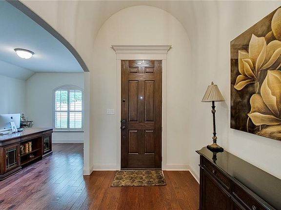 5th image of 11929 Carlin Dr