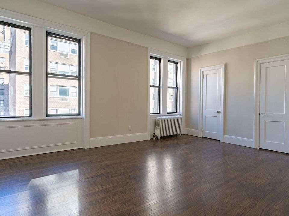 1st image of 142 E 27th St #F7