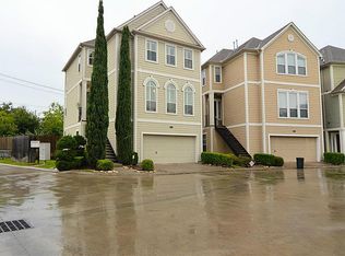 6903 Plum Creek Trail Ln, Houston, TX 77087