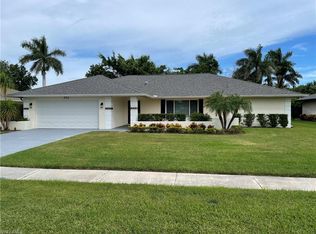 373 Saint Andrews Blvd, Naples, FL 34113