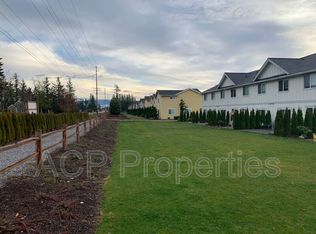 1905 N Prairie Ln UNIT 4, Lynden, WA 98264