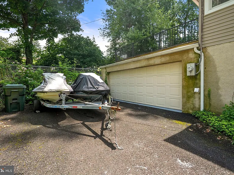 901 Dale Rd — Photo 5