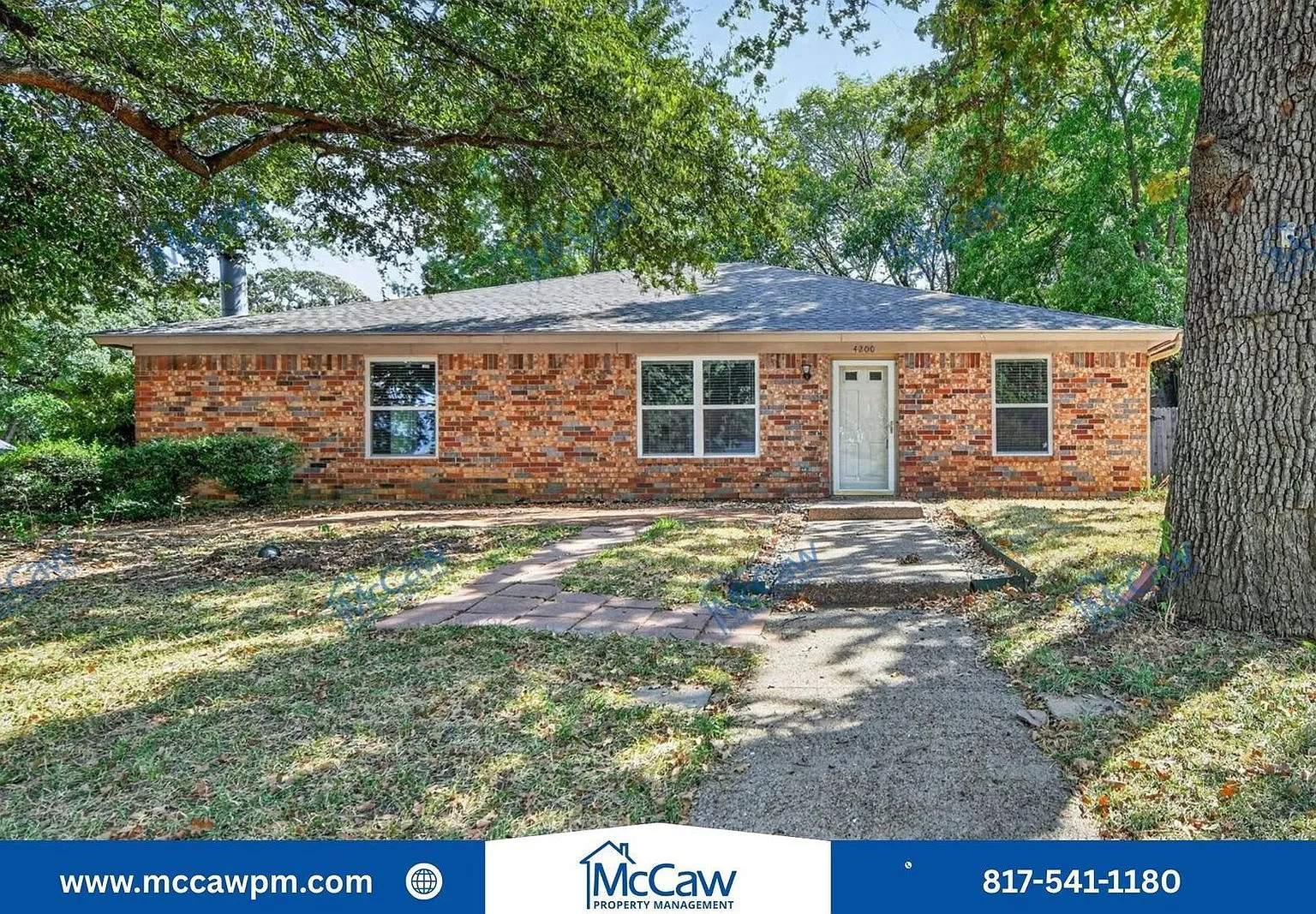 3 bed, 2.0 bath, 1723 sqft, $2,100 — Photo 1