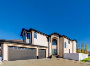 15803 95th St NW, Edmonton, AB T5Z 0G1